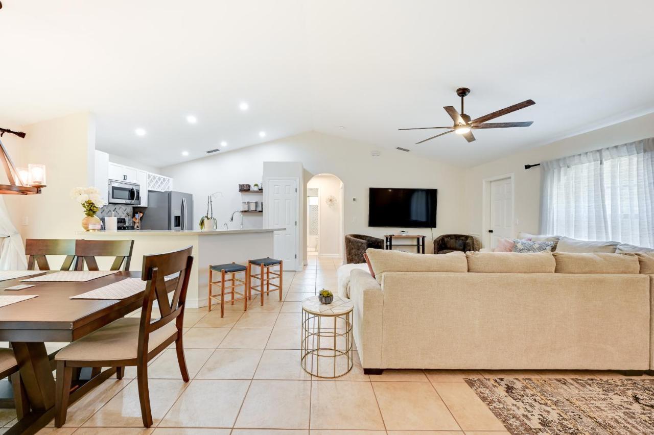 Pet-Friendly Naples Vacation Rental With Fire Pit! Exterior photo