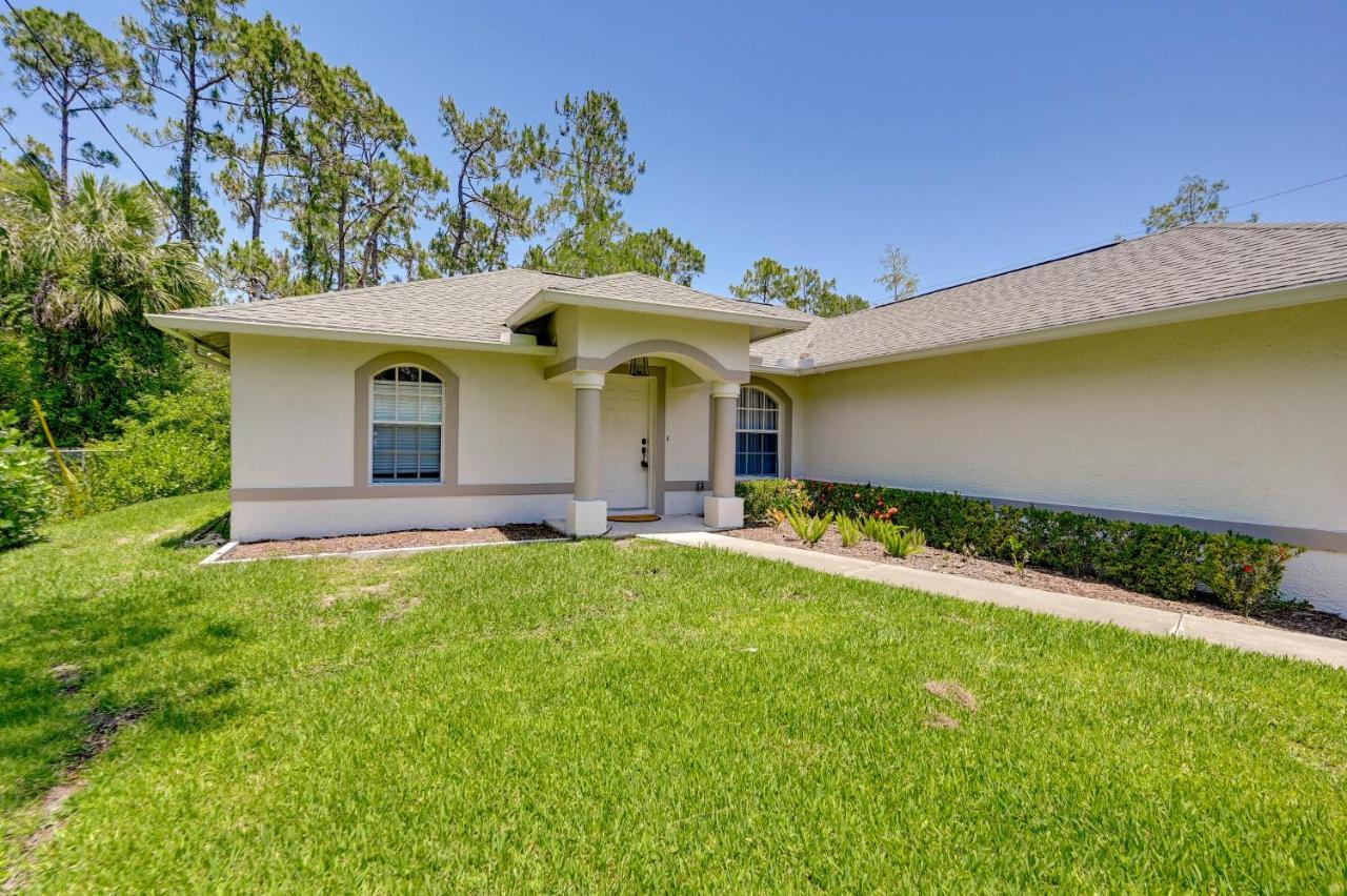 Pet-Friendly Naples Vacation Rental With Fire Pit! Exterior photo